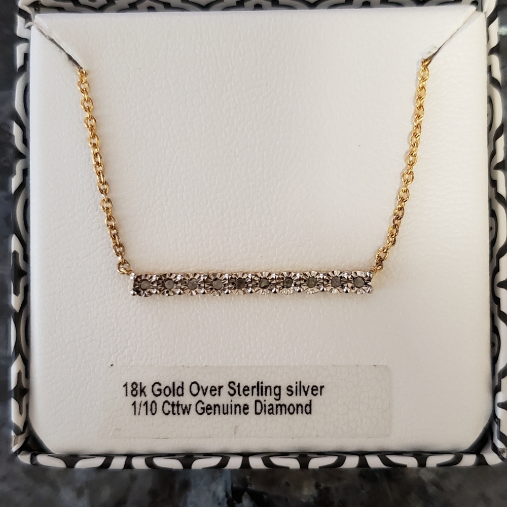 NWT 1/10 Diamond Necklace